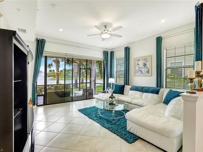 26135 Palace LN #102