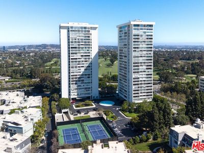 2220 Avenue Of The Stars Unit 2701