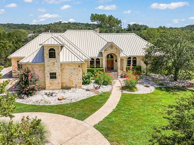 111 & 113 White Tail Dr