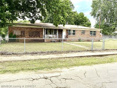 507 Spring Ave