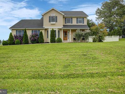 Property at 631 Eric Dr, Shippensburg, PA