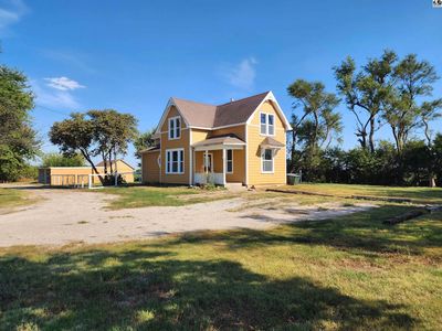 1703 Pawnee Rd