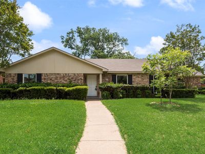 6622 Leameadow Dr