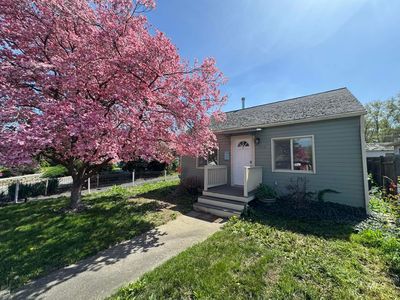 1906 15th Ave