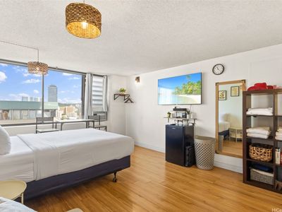 444 Niu St APT 1901