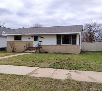 1305 Michigan Ave