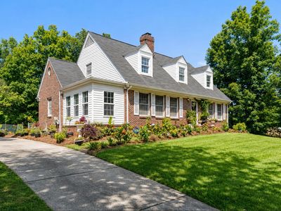 636 Yellowstone Dr