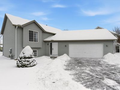 Property at 604 14th St, Farmington, MN