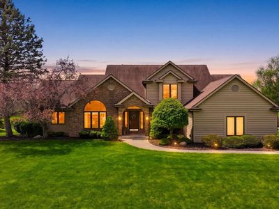 8384 N Roanoke Rd