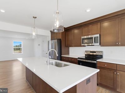 45 Scammel Dr