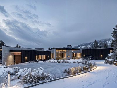 329 White Pine Canyon Rd