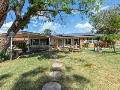 2001 Minter Ln