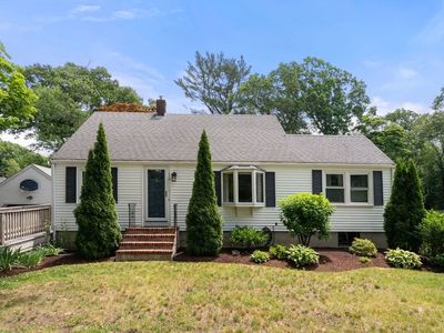 170 Thicket St