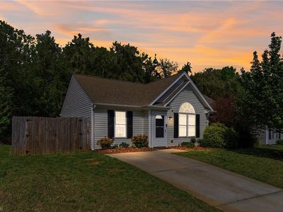 11 Franklinwood Dr