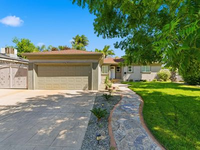 2201 Eicher Ave