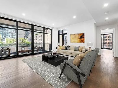 249 E 50th St APT 11