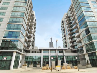 Property at 123 S Green St APT 809B, Chicago, IL