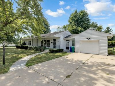 Property at 83 Greenridge Dr, Decatur, IL
