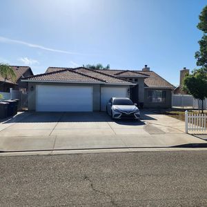 64 Jensen Rd