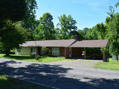 812 Conner Grove Rd SW