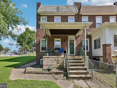 3707 Brooklyn Ave