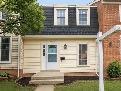 15734 Millbrook Ln #80