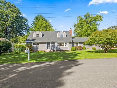 17 Sunset Drive