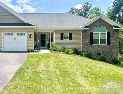 111 Creekside Ct