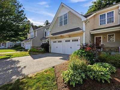 55 Pondside Dr #55