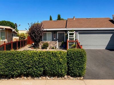 1532 Sierra Ln