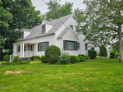 216 Edith Ave