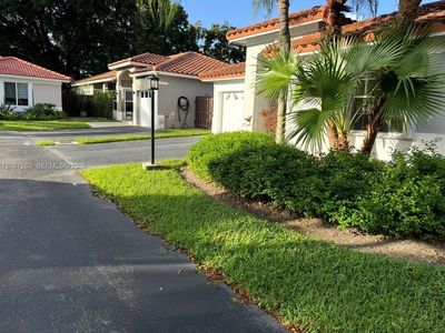 Property at 5758 NW 97th Pl, Doral, FL
