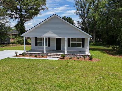 Property at 103 Continental Dr, Glennville, GA