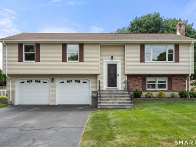 12 South Meadow Lane