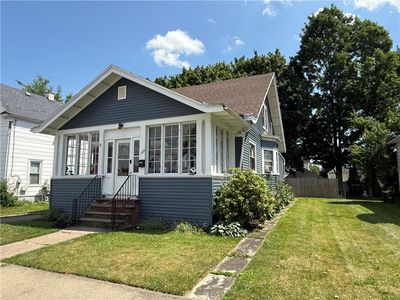 129 W 11th St