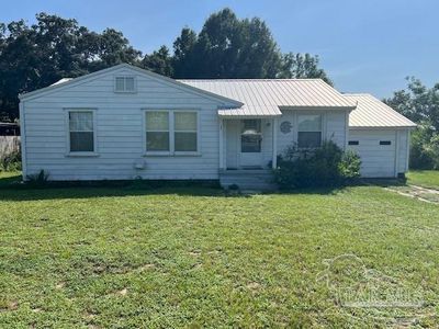 301 Lakewood Rd