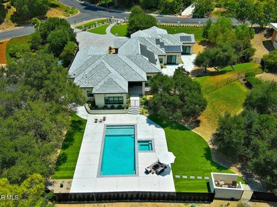 395 Sherwood Ct