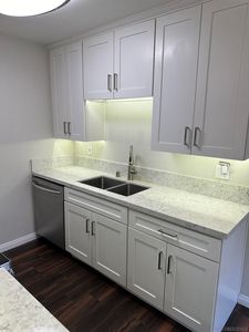 8110 Winter Gardens Blvd UNIT 8