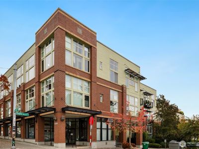 4422 Bagley Avenue N #303