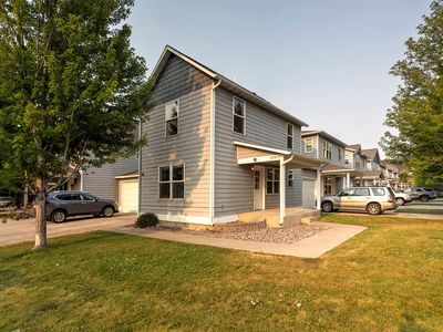 1341 Bulwer St Unit B