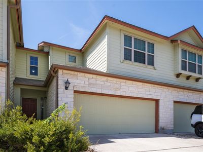 2410 Great Oaks Dr APT 402