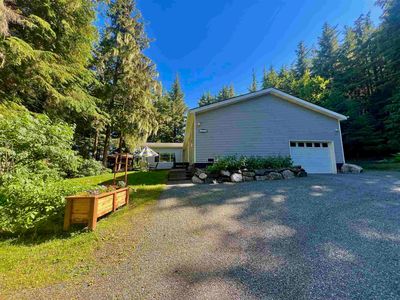 1680 Mendenhall Peninsula Rd