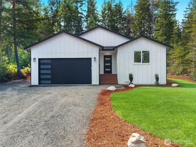 Property at 20 E Meadow Mist Place, Belfair, WA