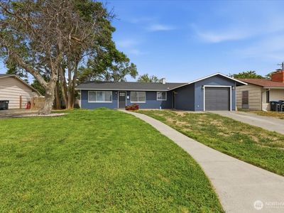 262 N Earl Road