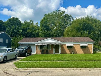 1043 Rossiter Dr