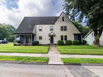 87 Hawkins Street