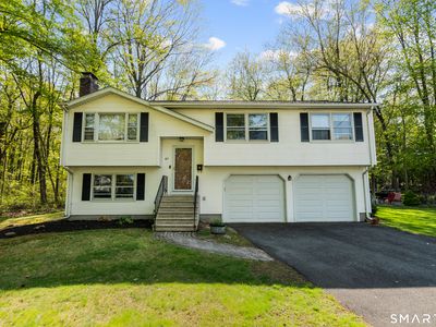 85 Mossa Drive
