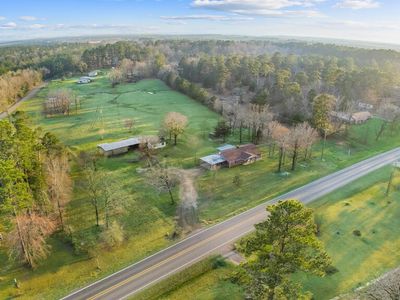 Property at 711 S Temple Ave, Pineland, TX