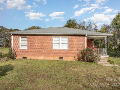Property at 131 E Branch Ave, Boiling Springs, NC