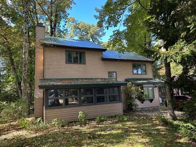 2207 Lakeside Dr W